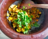 A picture of step 3 of Parval Potato Sabzi.