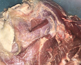 Foto del paso 1 de la receta: Pierna de cerdo en achiote