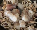 Foto del paso 13 de la receta: Arroz meloso de rape y calamar