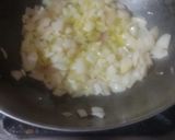 A picture of step 3 of Egg fry.