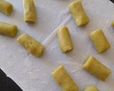 A picture of step 5 of Bottle Gourd Rolls.