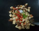 รูปขั้นตอนการทำที่ 5 ของ เห็ดออรินจิคั่วพริกเกลือ (เจ)# กินผักรักสุขภาพ 3
