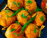 A picture of step 9 of Aloo Chop.