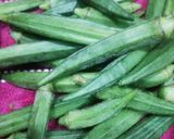 A picture of step 1 of Masaledar Bhindi.