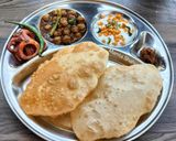 इंस्टेंट भटूरा (Instant Bhatura recipe in Hindi) रेसिपी चरण 6 फोटो
