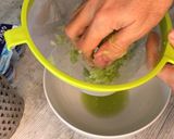 Foto del paso 3 de la receta Tzatziki salsa griega de yogur y pepino