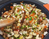 Foto del paso 2 de la receta: Tallarines con pollo a la soja