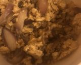 A picture of step 2 of Fried rice with egg.