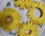 A picture of step 1 of Sophisticated Pineapple Sandesh.