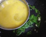 A picture of step 2 of Cheesy spinach omelette.