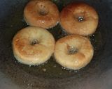 Foto langkah ke 6 dari resep Donat Balut Gula Palem.