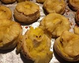 Pudingos tekercs, ananászkarikákkal #ünnepséfje recept fázis 8 fotója