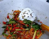 Foto langkah ke 5 dari resep Kering Tempe Teri Kacang Udang.