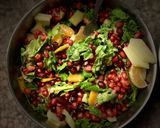 Φωτογραφία βήματος 2 της συνταγής Ρόκα royal salad 💚🥗🥑🍊🍐🍏 σαλάτα με ρόδι, μανταρίνι, ρόκα, αβοκάντο, σαφράν, λωτό, αχλάδι & μήλο