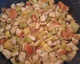 Tejszínes, cukkinis csirkemell recept fázis 6 fotója