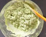 A picture of step 3 of Matcha Scone.
