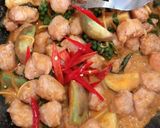 รูปขั้นตอนการทำที่ 4 ของ ผัดเผ็ดหมูเด้ง