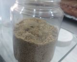 A picture of step 2 of Flaxseed nuts milk.
