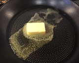 Foto del paso 2 de la receta: Solomillo con salsa de setas y salsa parís