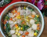 Foto langkah ke 6 dari resep Sop Bakso Vegetables.