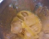 A picture of step 3 of Peach slush.