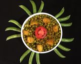 A picture of step 8 of Ghugni or Aloo Matar (no onion garlic).
