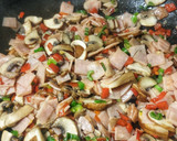 Foto del paso 1 de la receta: Arroz salteado "a mí estilo"