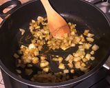 Une image de l'étape 9 de Crevettes black tiger à l'ananas sauce crémeuse curry, coco.