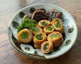 A picture of step 5 of Green Onion Pork Roll.