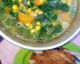 Foto langkah ke 3 dari resep #6 Masakan Harian : Sop bayam jagung & Salem goreng telur.