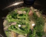 A picture of step 2 of Prawny pesto pasta.