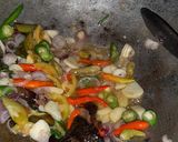 Foto langkah ke 2 dari resep Sayur Lodeh Kulit Mlinjo.