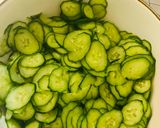 Foto del paso 3 de la receta: Japanese pepino curtido con ajonjolí!