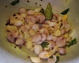 அவித்த முட்டை மற்றும் பணியார முட்டைக் குழம்பு(muttai paniyara kulambu recipe in tamil) ரெசிபி ஸ்டேப் 5 புகைப்படம்