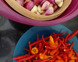 Foto langkah ke 1 dari resep Sambal Chilli Oil.