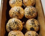 A picture of step 5 of Cinnamon Raisin Muffins.