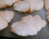Hình bước làm 13 của món Croissant(Bánh sừng trâu)
