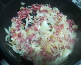 Foto del paso 2 de la receta: Salteado de guisantes con jamón y huevo