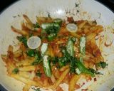 A picture of step 8 of Aaloo finger spicy karahi.