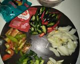 Foto langkah ke 1 dari resep Asin cumi (pedas manis).