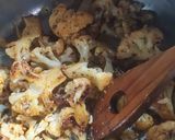 Foto del paso 3 de la receta: Coliflor Bravo En Olla Essen o Al Horno