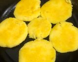 Foto del paso 4 de la receta: Arepas de Harina maíz (Polenta)
