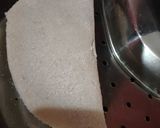 A picture of step 6 of Dal pitha.