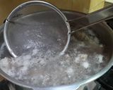 Foto langkah ke 2 dari resep Sop Sumsum Kaki Kambing Betawi.