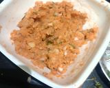 A picture of step 2 of Bread pakoda.