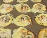 Foto langkah ke 4 dari resep Egg muffin.