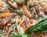 Foto del paso 9 de la receta: Salsa de quesos y setas nameko para pasta