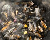 Une image de l'étape 3 de Soupe de moules au curry.