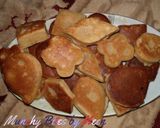 A picture of step 14 of Meen's Munchy Pancakes.