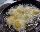 A picture of step 11 of Lilva ni kachori.